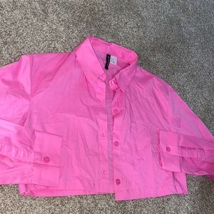 H&M pink button up crop top